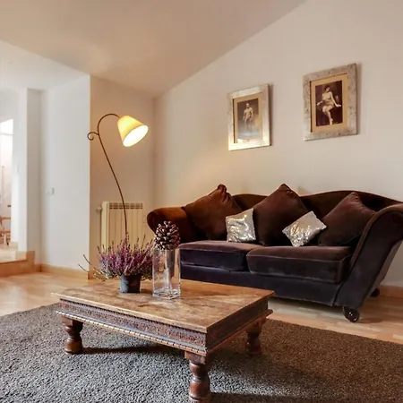 Fabulous 2 Bed With Terrace Close To Plaza Espana Apartment *