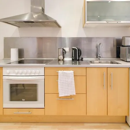 Apartment Fabulous 2 Bed With Terrace Close To Plaza Espana *