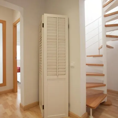 Apartment Fabulous 2 Bed With Terrace Close To Plaza Espana