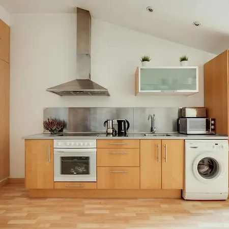 Fabulous 2 Bed With Terrace Close To Plaza Espana * Barcelona